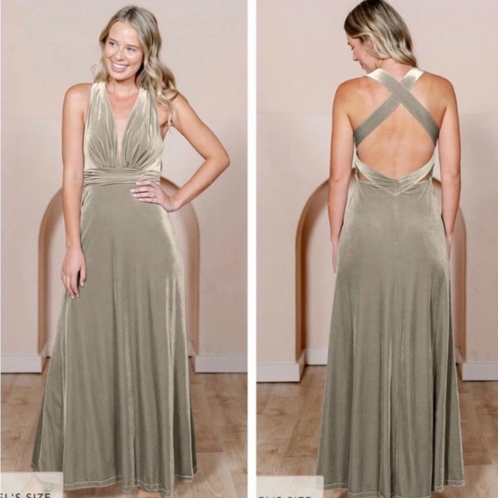 Revelry Dylan Convertible Velvet Dress Sage
Green Size 6
